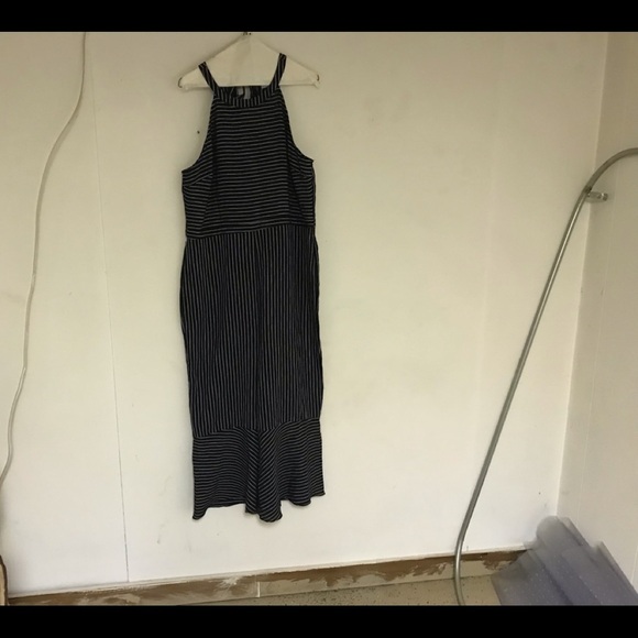 Skies are blue jumpsuit with halter front neck and ties in back - Picture 1 of 12